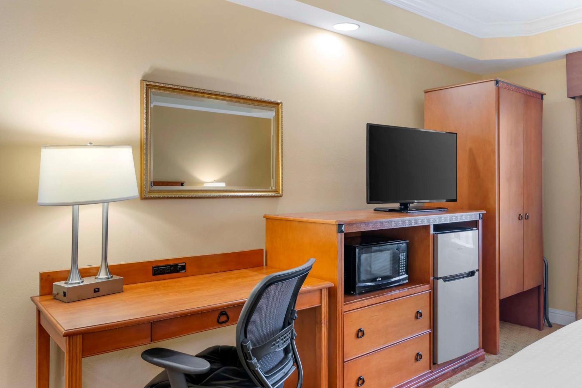 Best Western Plus Kingsland Exterior foto